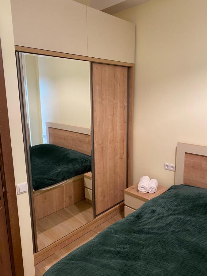 Lovely And Cozy Apartment! Kutaisi Bagian luar foto