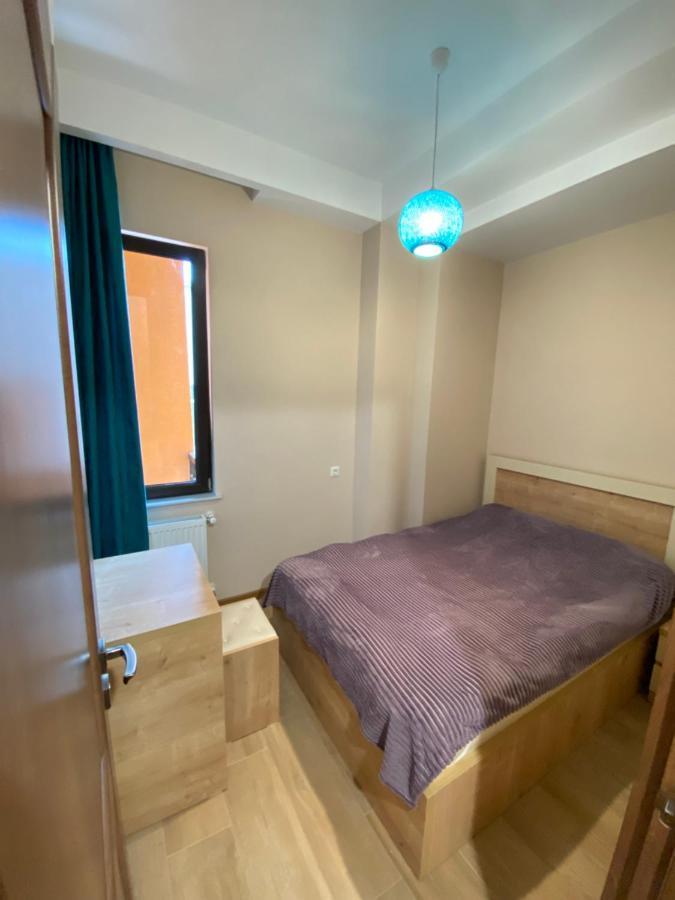 Lovely And Cozy Apartment! Kutaisi Bagian luar foto